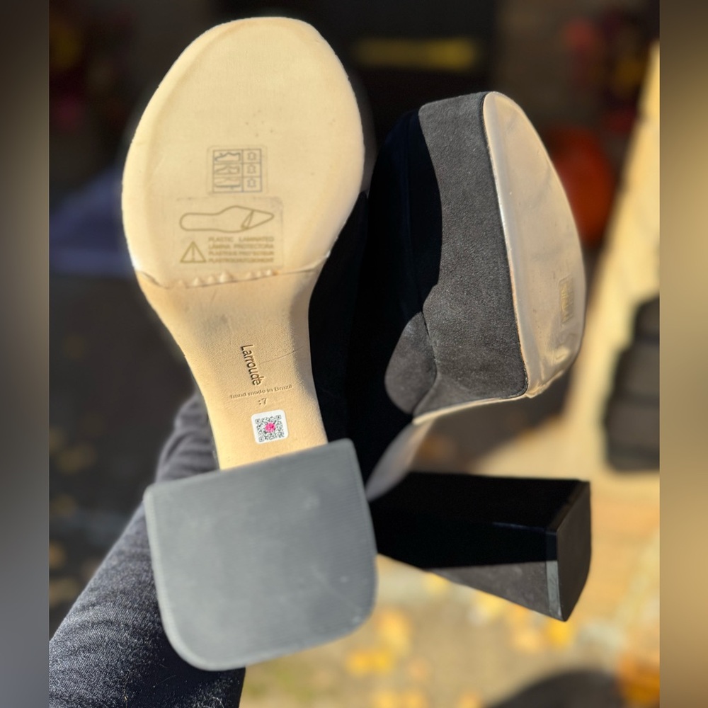 Larroude boot - Picture 14 of 16